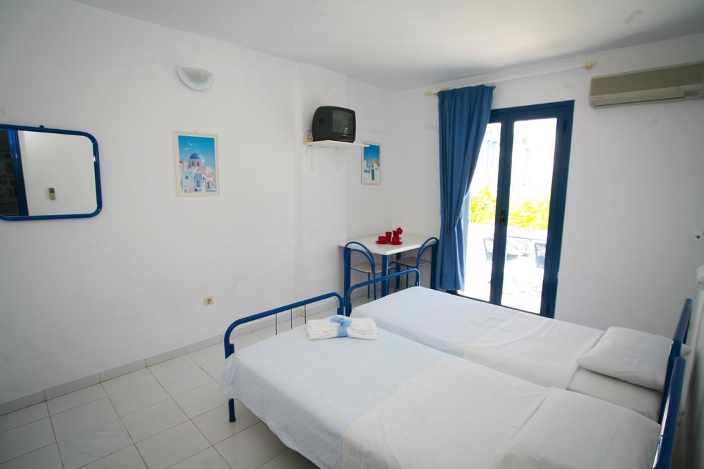 Gorgona Studios Livadi  Exteriér fotografie